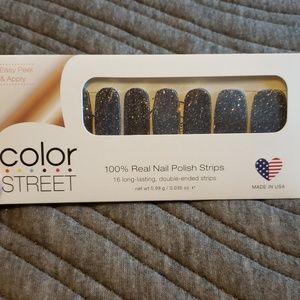 Color Street Moon River nails strips